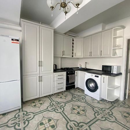 Аэропорт Апартаменты 24&24 Kischinau Exterior foto